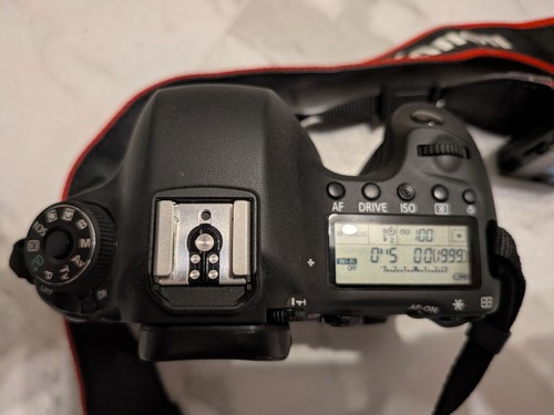 Canon eos full frame - eos,